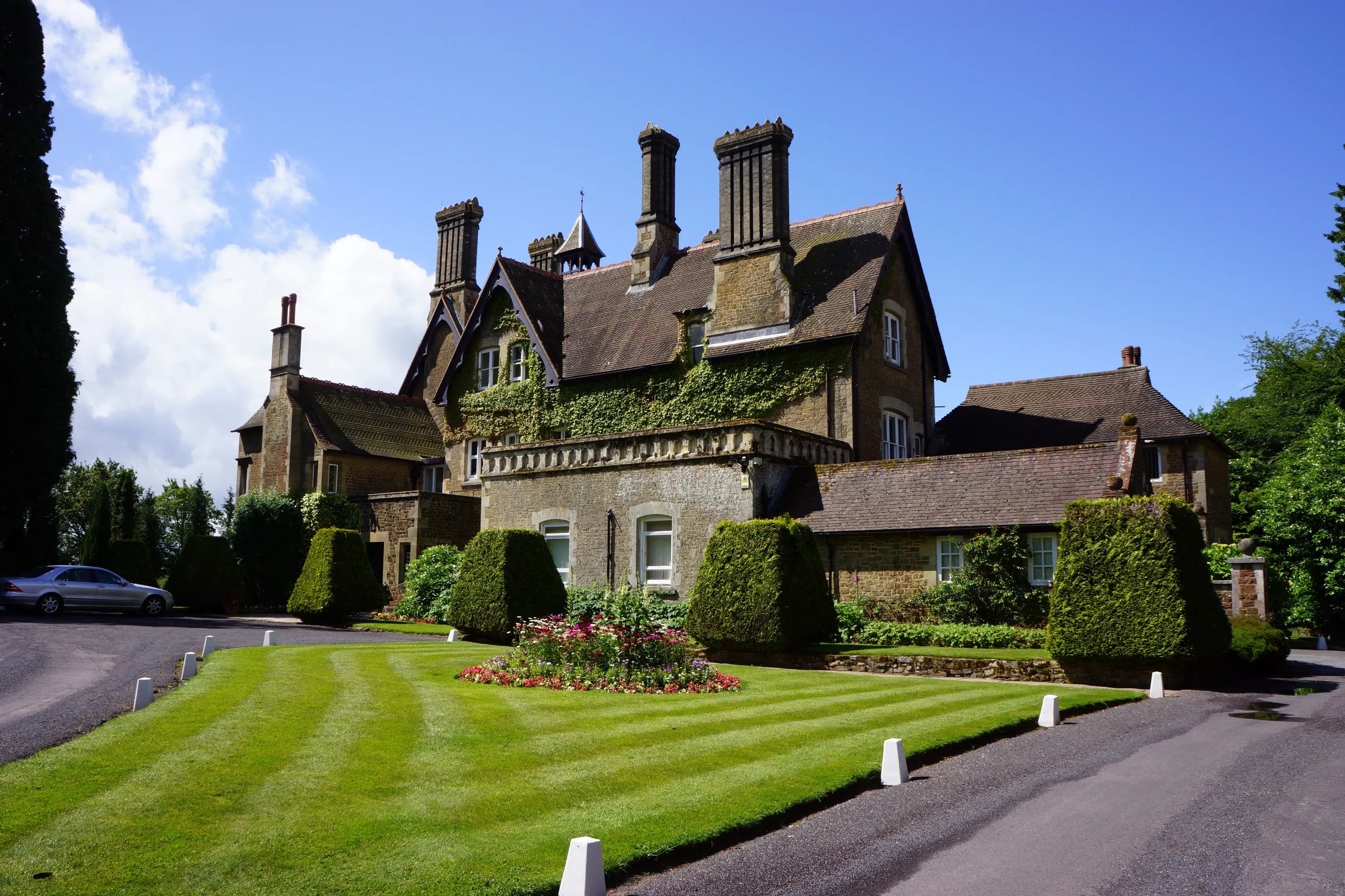 Longdene House