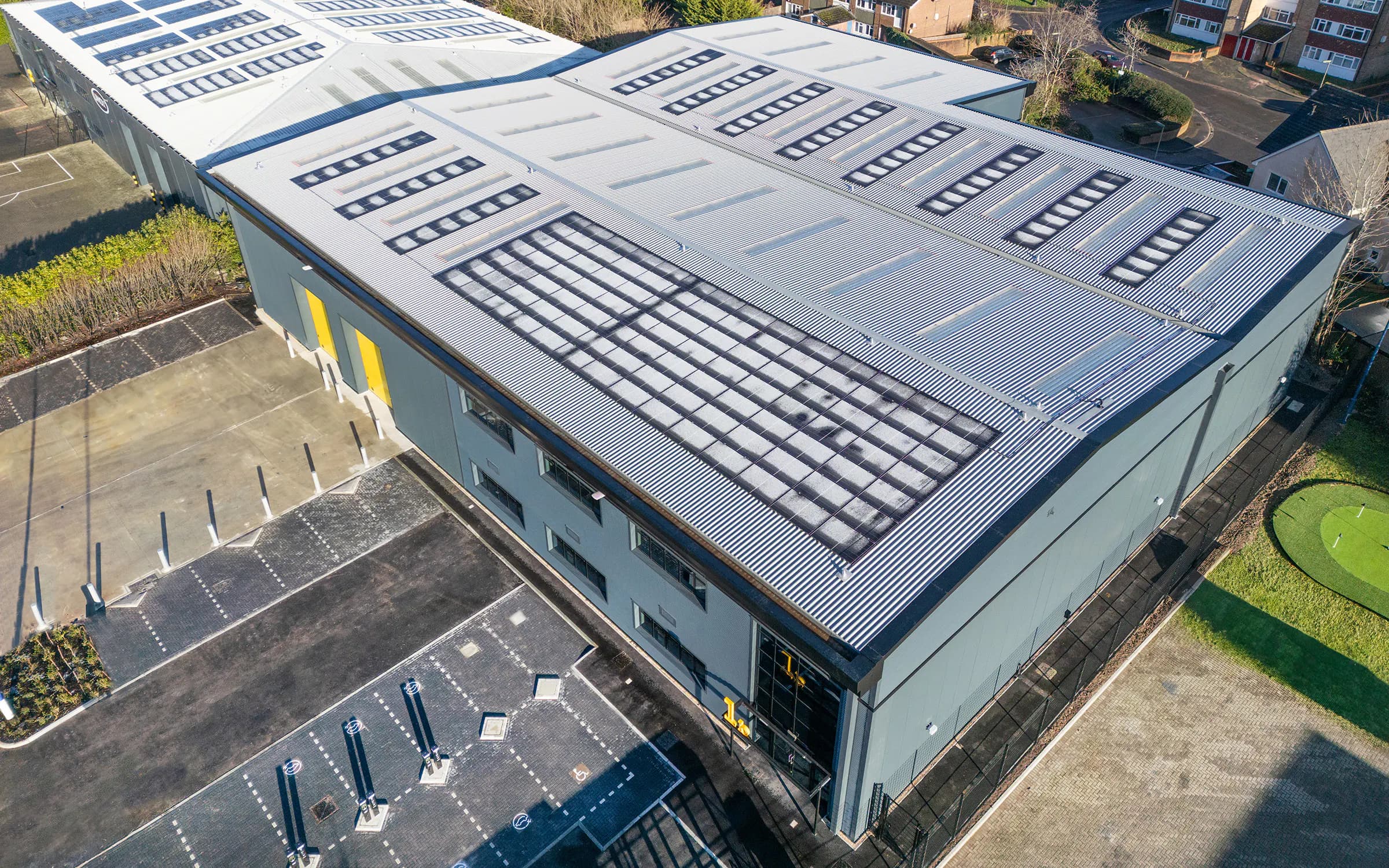 UNIT 1B WATCHMOOR POINT CAMBERLEY_004.jpg