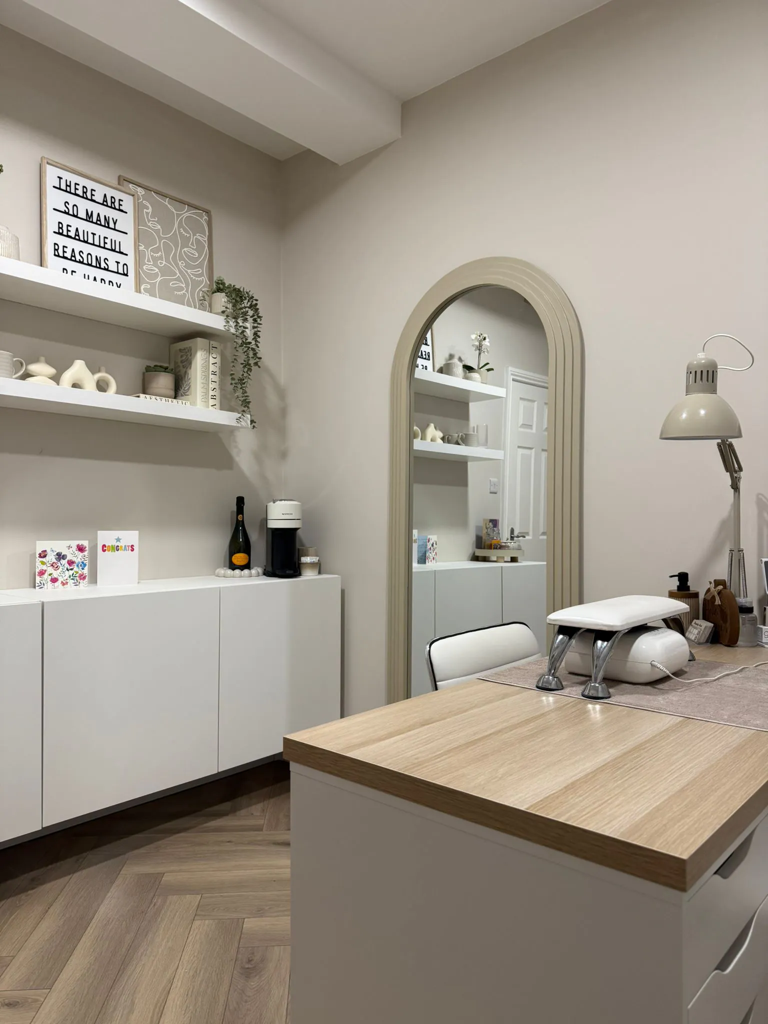 Beauty Room.jpg