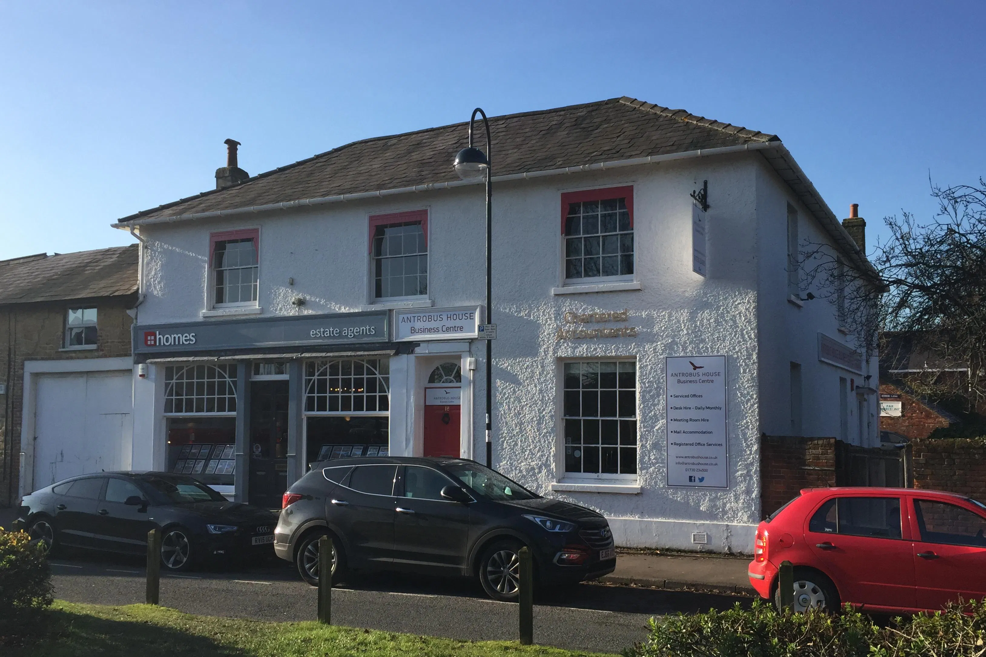 front of Antrobus House.JPG