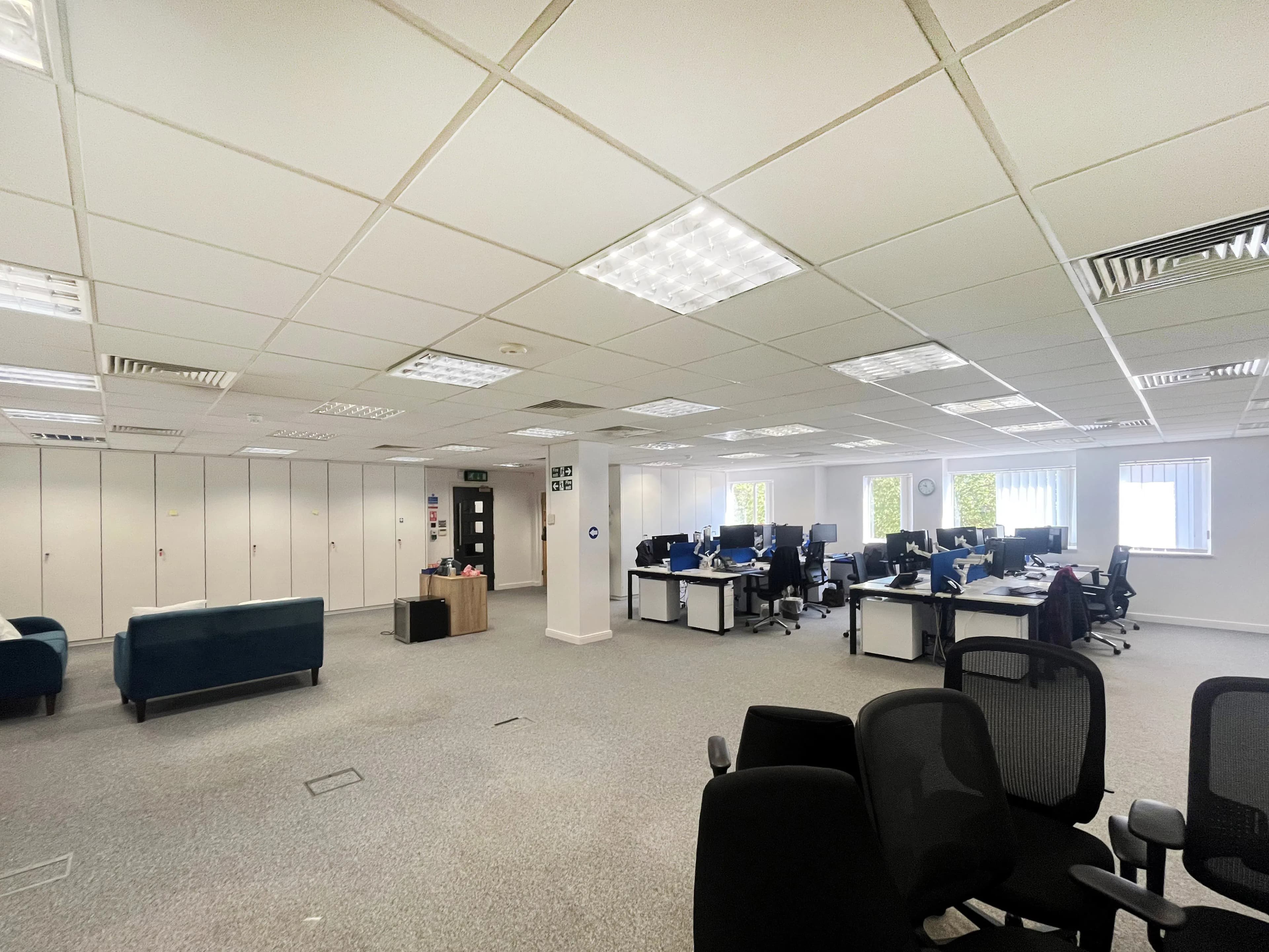 M31stFloorMillenniumCentrePH05.jpg