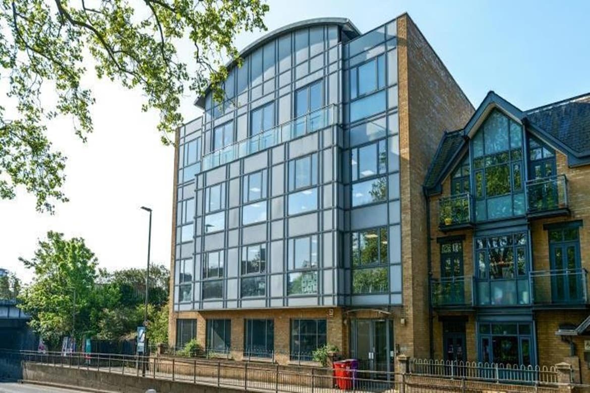 Commercial Building for sale in Wandsworth, London, SW18