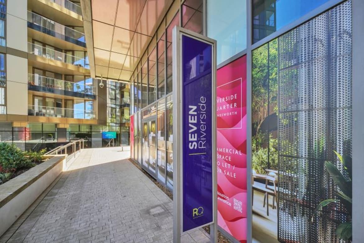 Prime Commercial Space For Sale or To Let in Wandsworth, London
