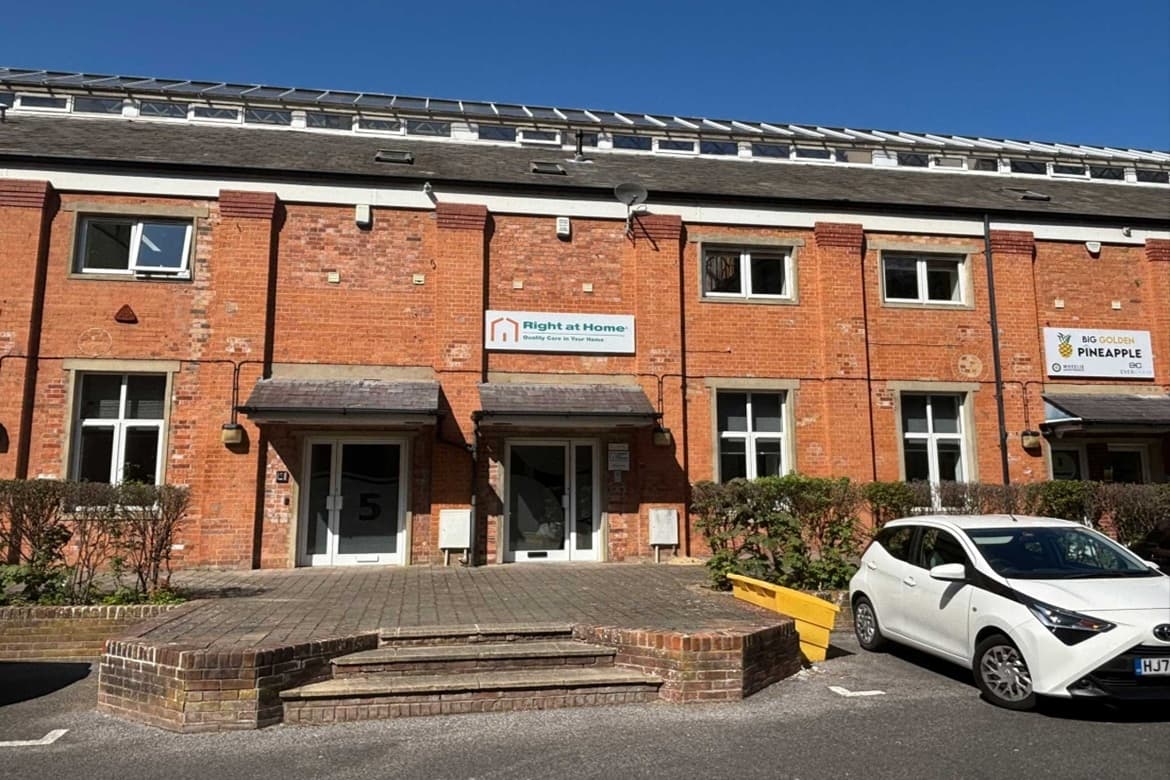 Modern Office Unit For Sale in Branksome, Poole, Dorset, BH12