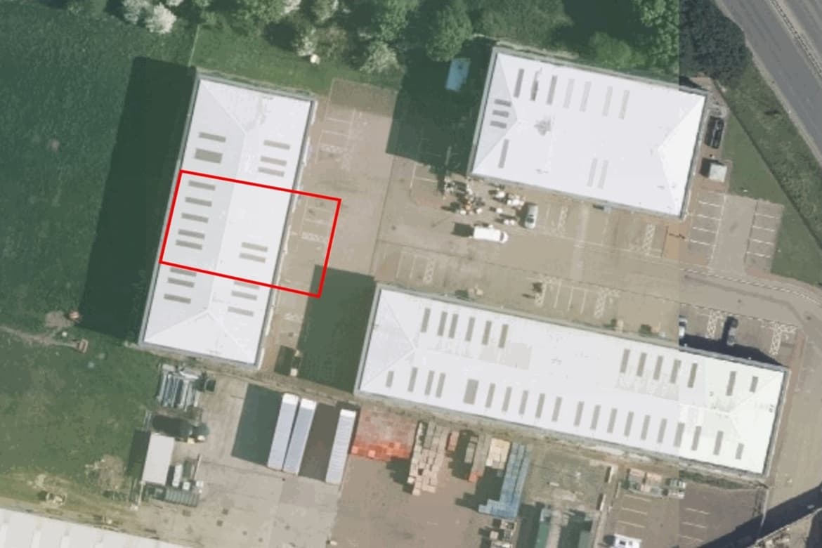 Single Let Industrial Investment Property For Sale in Dartford, Kent 3