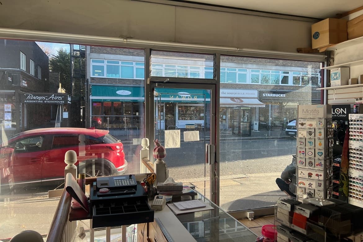 Vacant Retail Building For Sale in Chiswick, London 2