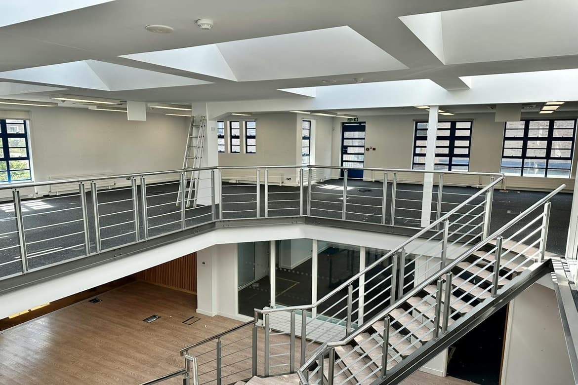 Two Storey Office Building With Car Parking For Sale in Barnes, London 2