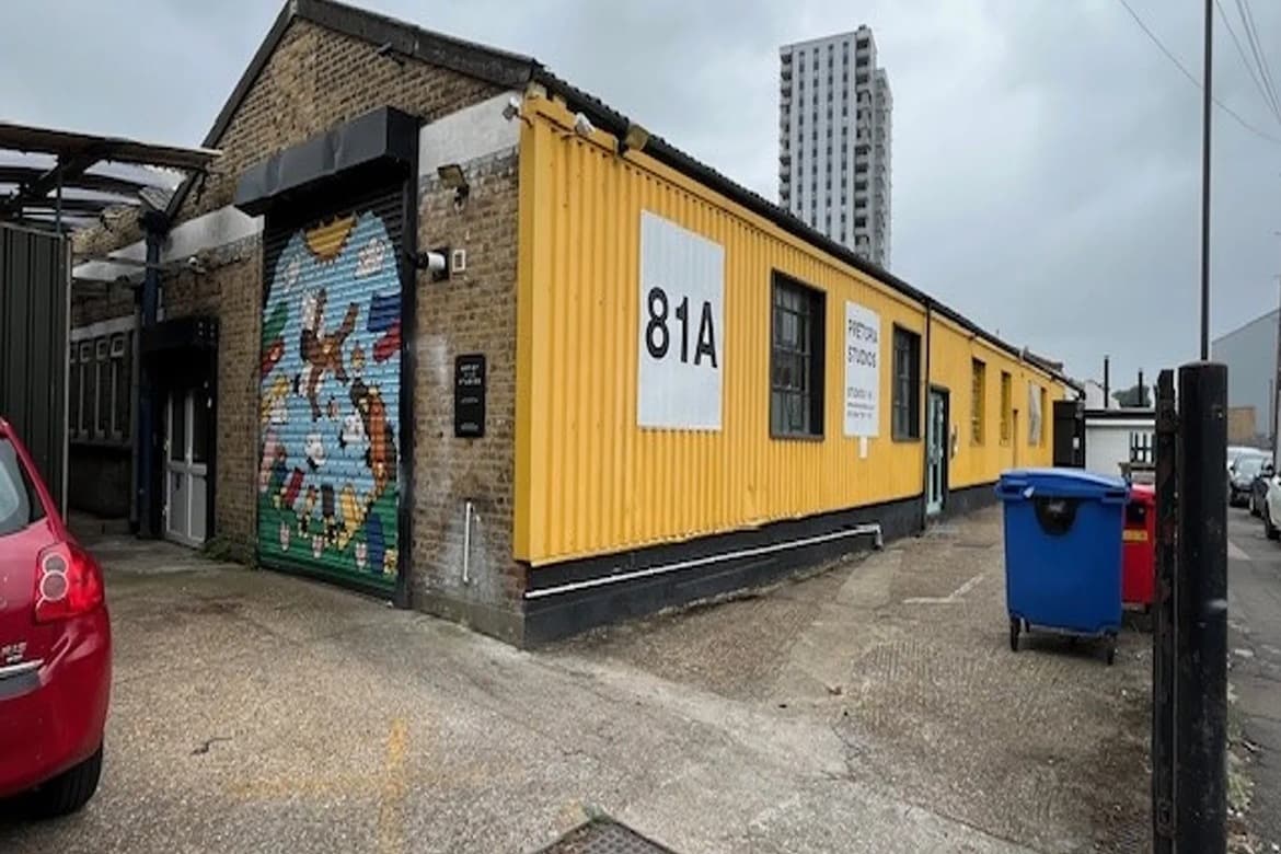 Light Industrial Studio Space For Sale in Enfiled, London, N18