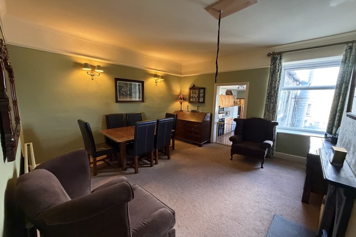 Mixed Use Investment Property For Sale in Clitheroe, Lancashire 3