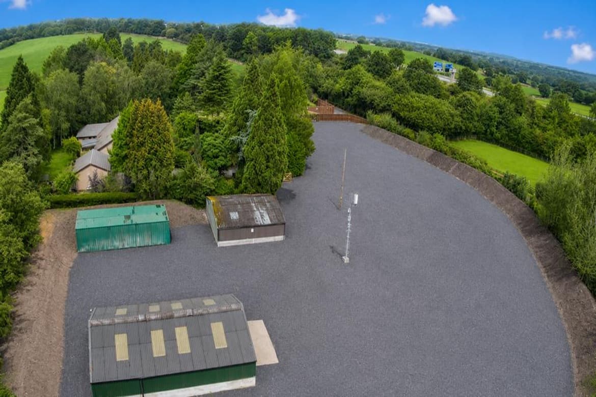 Commercial Yard With Units For Sale or To Let in Chorley, Lancs