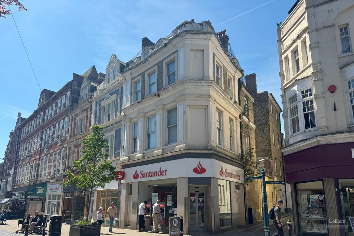 Retail Unit For Sale in Dover, CT16