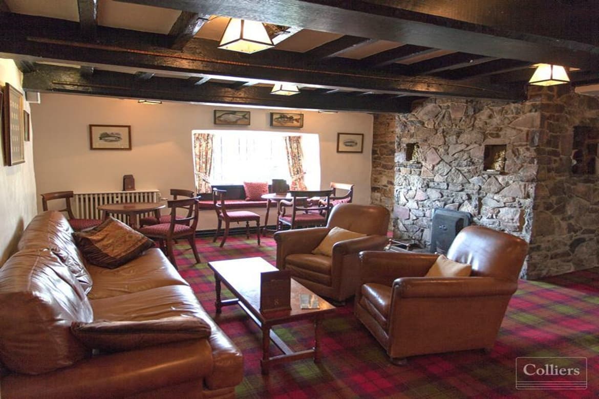 Country House Hotel For Sale in Ashbourne, Derbyshire 2