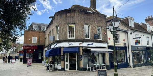 Prime Commercial Investment Property For Sale in Horsham