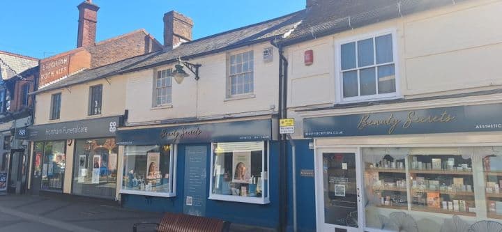 Prominent Beauty Salon Investment Property For Sale in Horsham 1