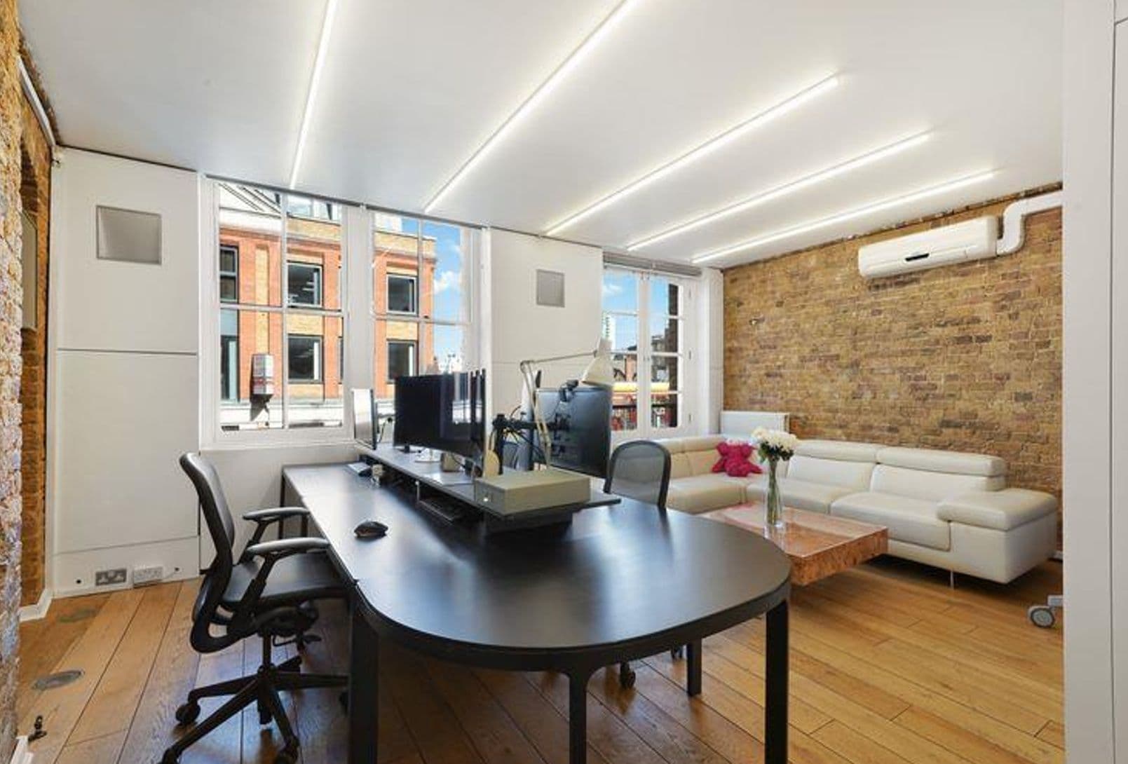 Vacant First Floor Commercial Unit For Sale in Southwark, London 5