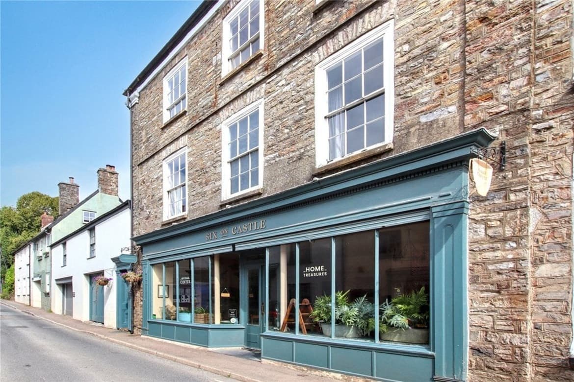 Mixed use property for sale in Bampton, Tiverton