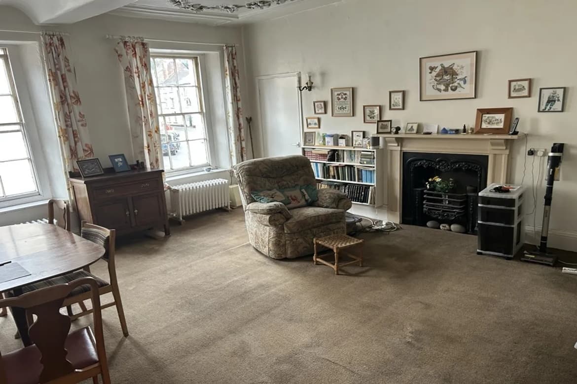 Ground Floor Retail with Upper Floors Flats For Sale in Wiveliscombe 3