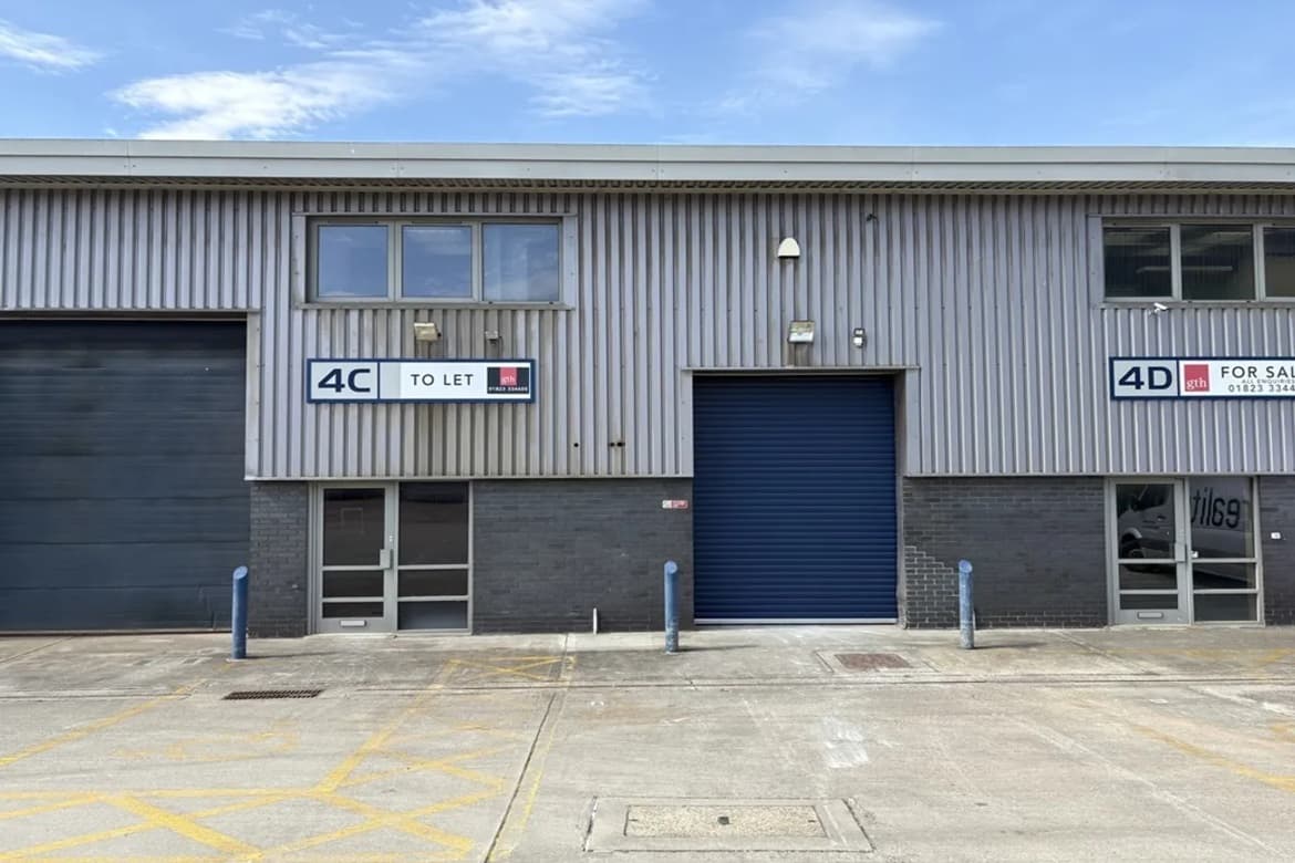 High Quality Industrial Unit For Sale or To Let in Wellington 1