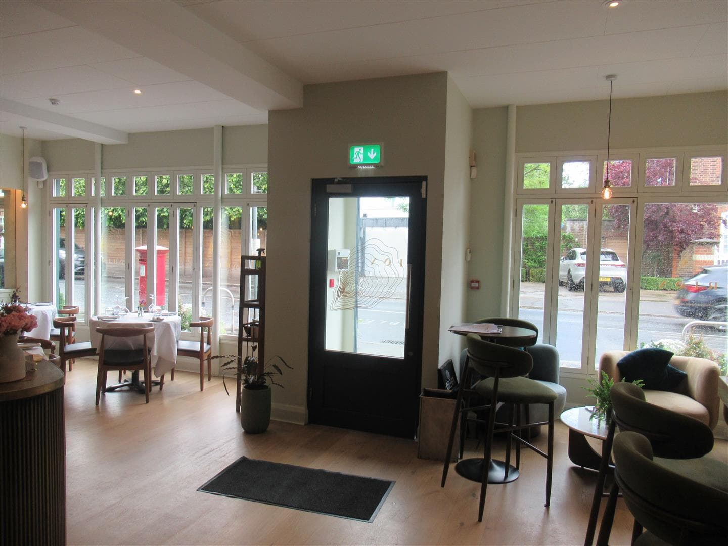 Restaurant Investment Property For Sale in Wimbledon 2