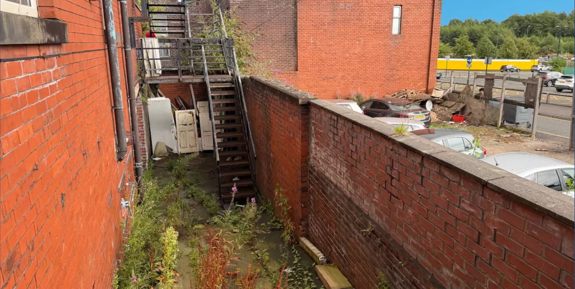 Grade II Listed Hotel For Sale in Oldham, Manchester 5
