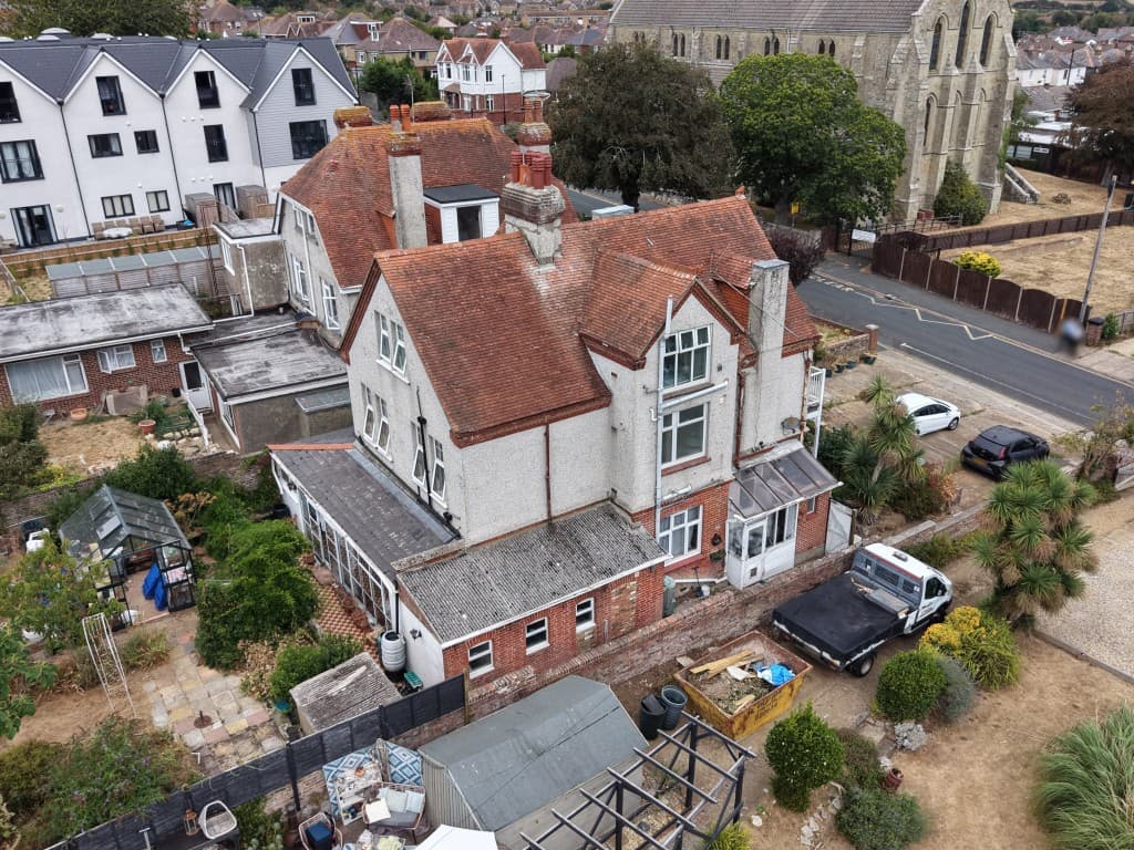 19 Carter Street, Sandown PO36 8BL: Freehold Detached Former Guest House Arranged As Four Flats On Good