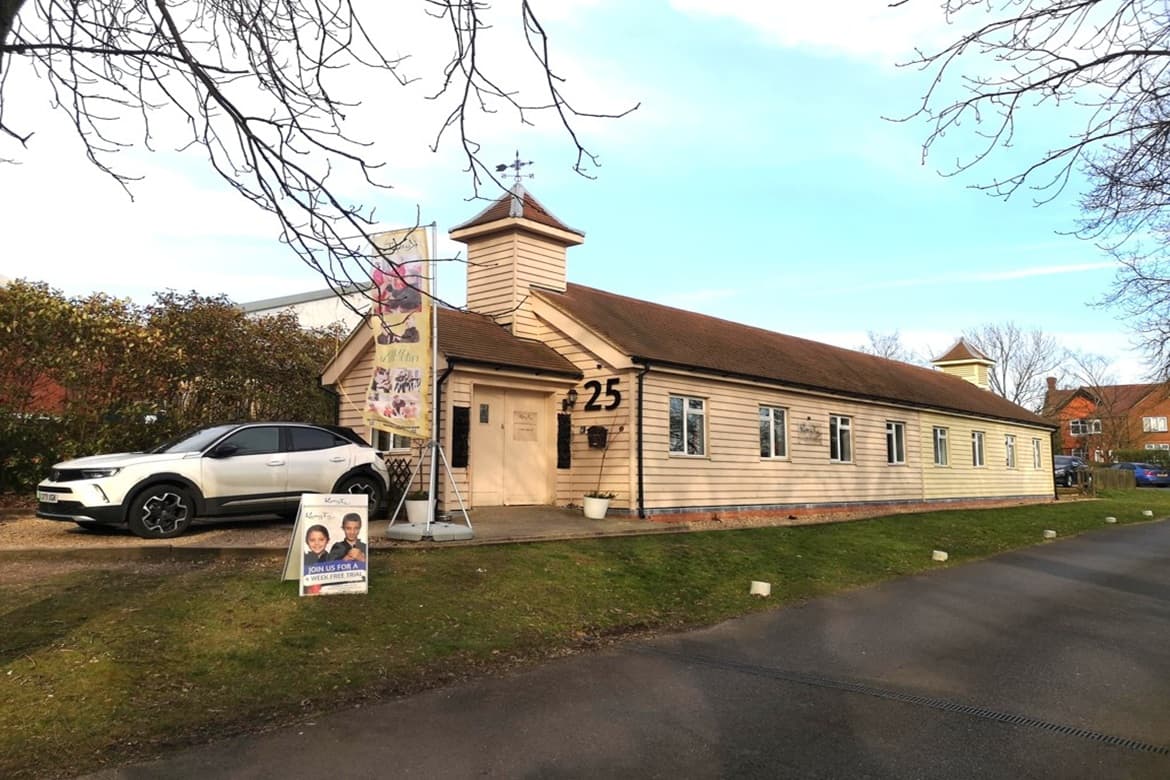 Self-Contained Office Unit for sale in Horsham, West Sussex
