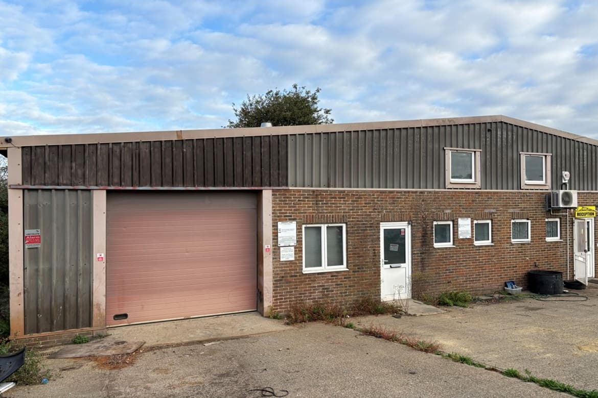 Warehouse Unit for Sale or To Let in Bolney, West Sussex, RH17