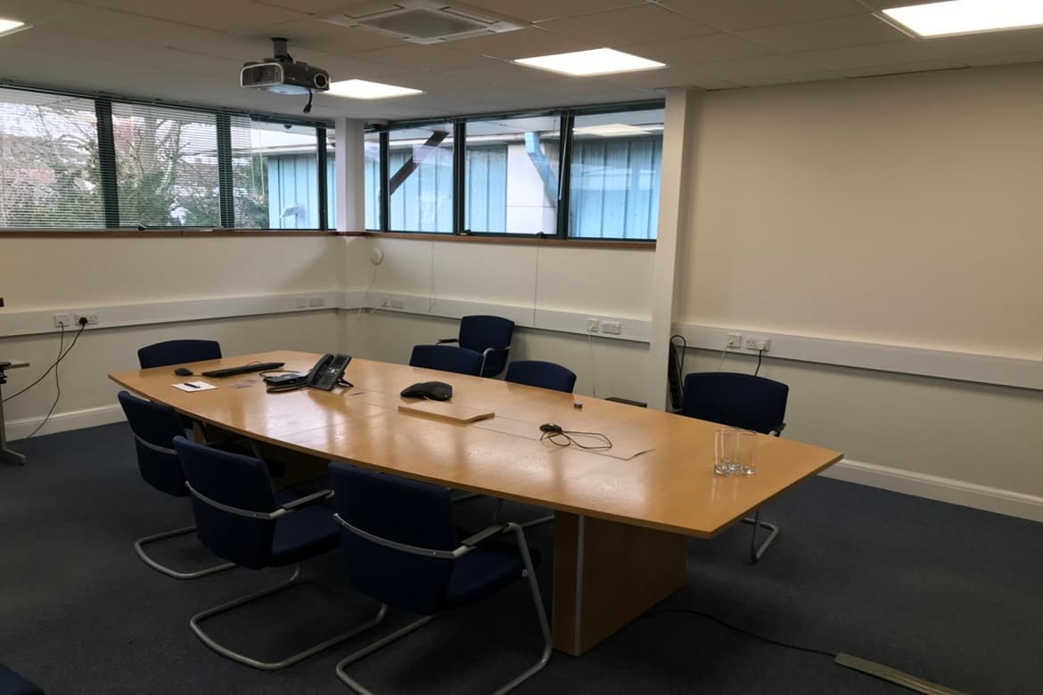 Flexible Commercial Unit For Sale in Orpington, Kent, BR5 2