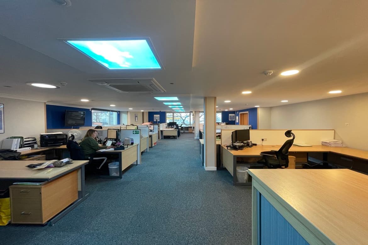 Office Unit For Sale or To Let in Southwick, East Sussex 3