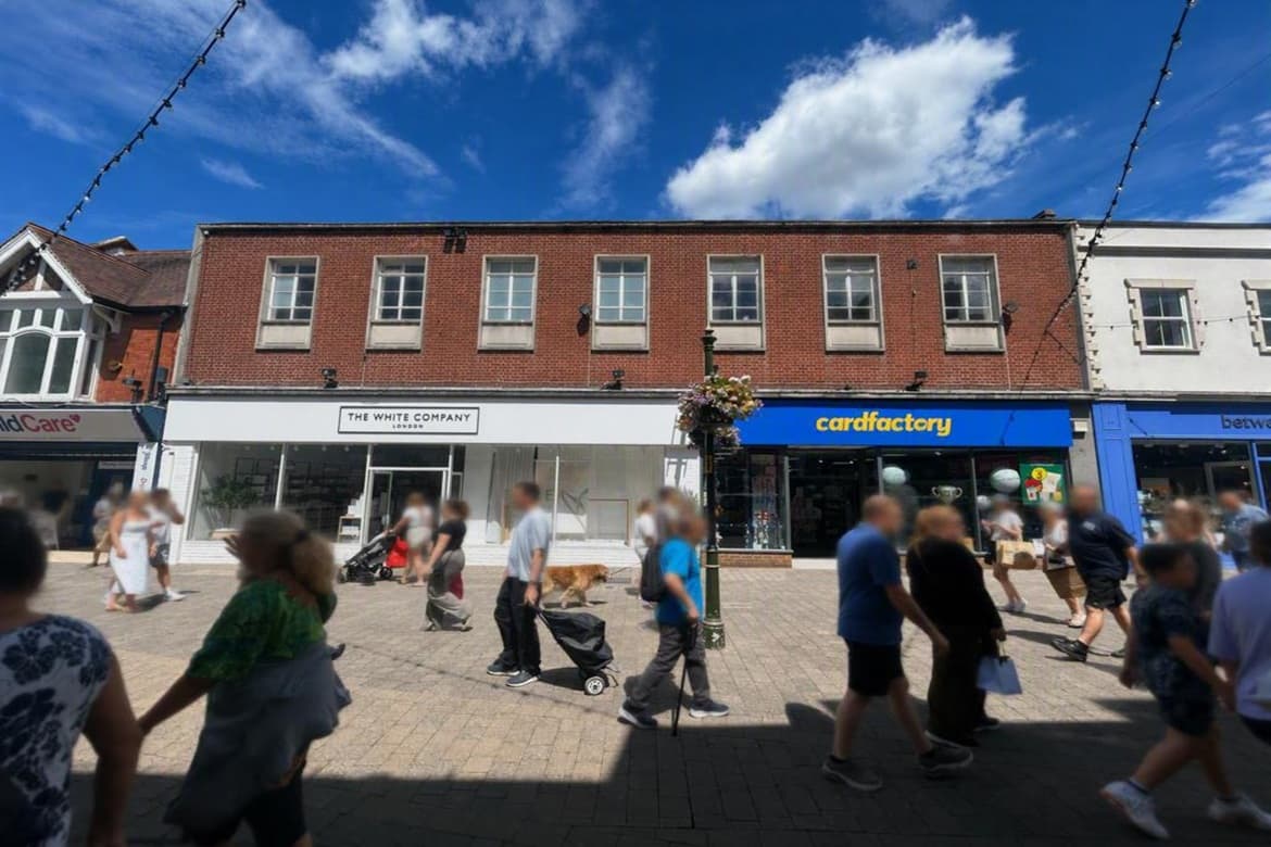 Ground Floor Retail Investment Units For Sale in Horsham, West Sussex 1