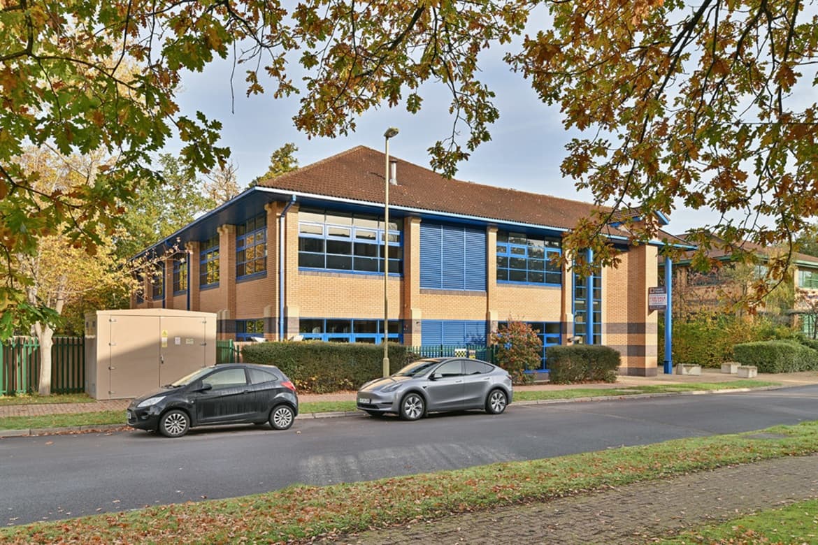 Self Contained Office Building For Sale or To Let in Fleet, Hampshire 1